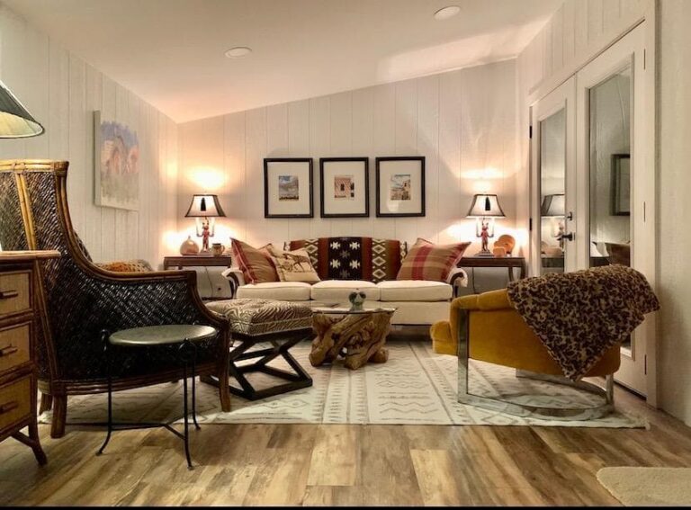 Backyard office interior