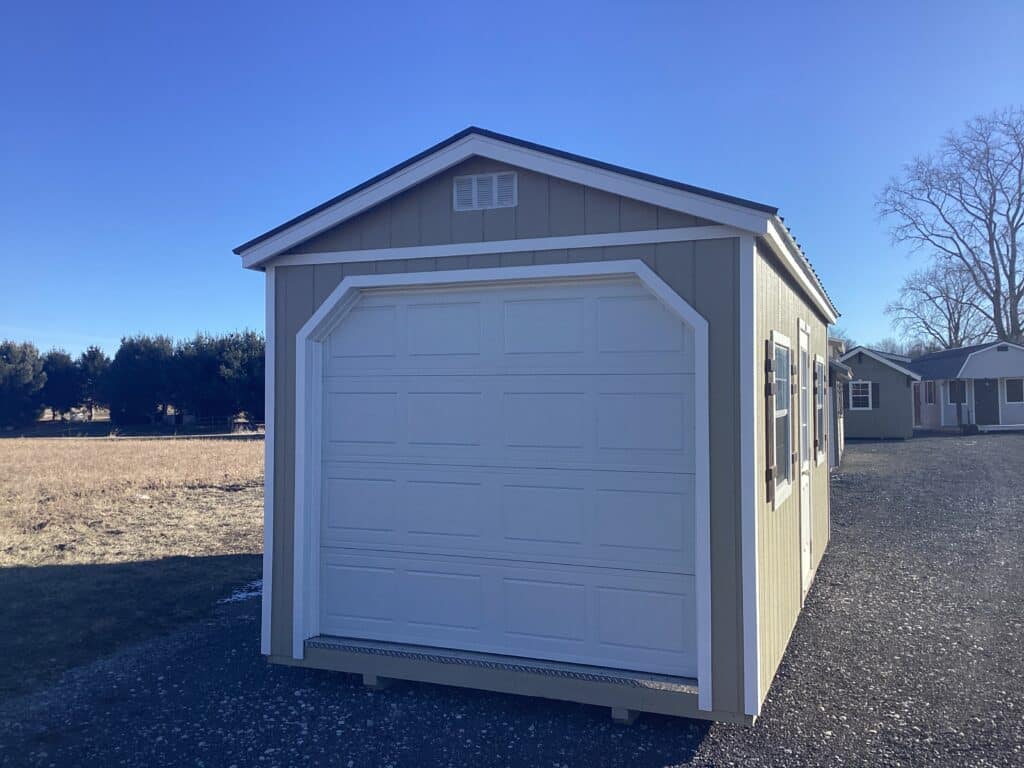 Utility Shed Pro: 10' x 20'