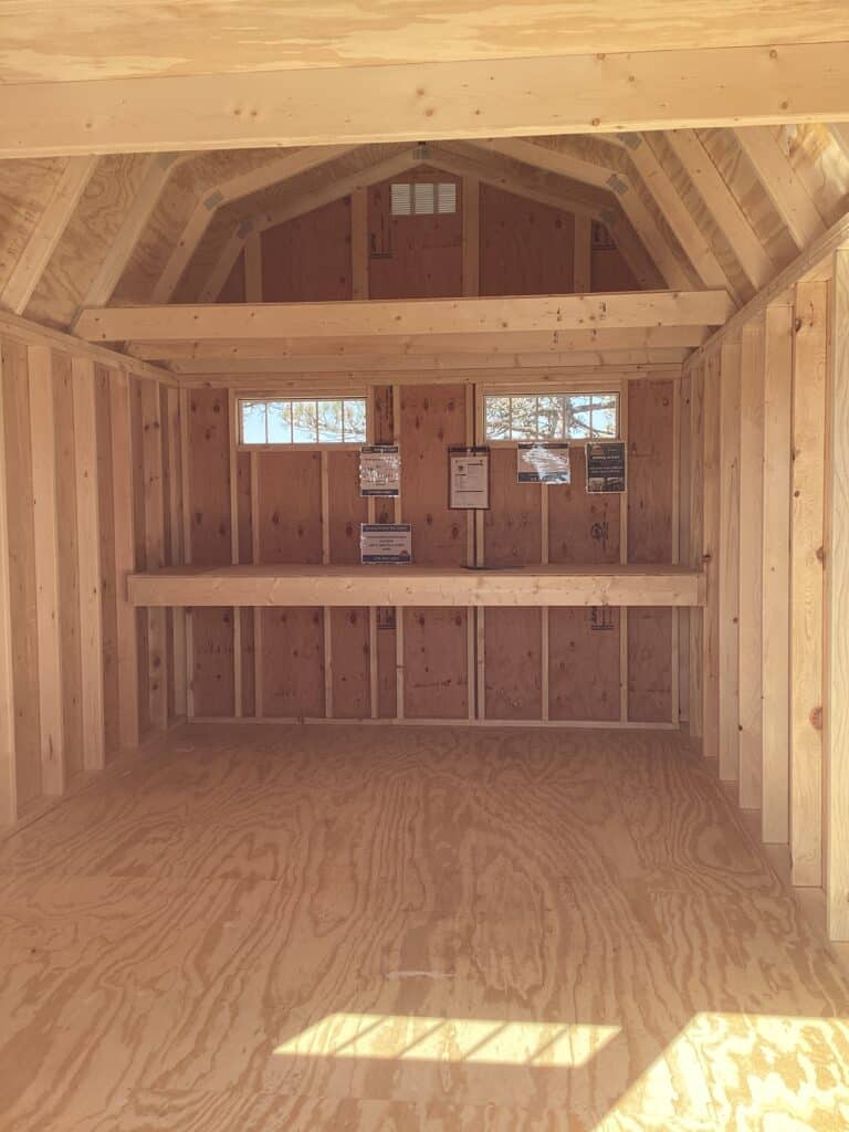 Lofted Barn Pro: 10' x 16'